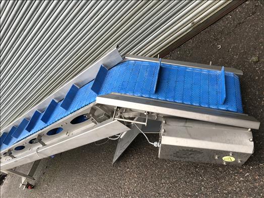 flighted conveyor