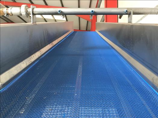 Stainless elevator conveyor with blower