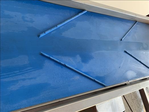 flighted elevator conveyor