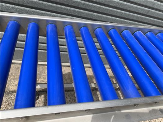 Stainless roller conveyor