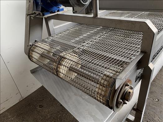 Stainless mesh conveyor