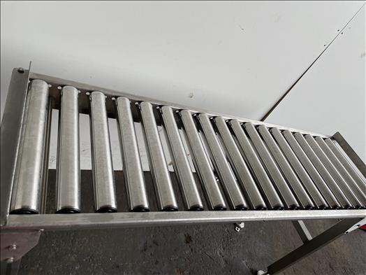 NNP roller conveyor