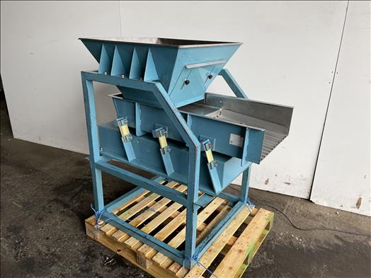 Vibratory conveyor