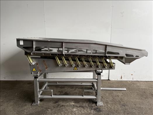 Vibratory conveyor