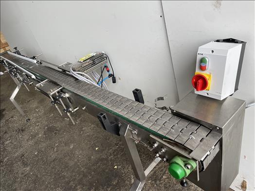 Slat chain conveyor