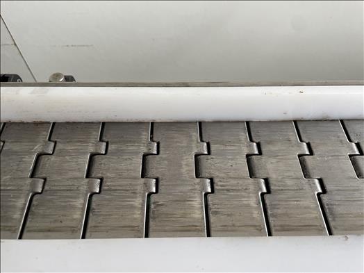 Slat chain conveyor