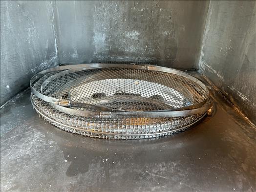 Vibratory sieve