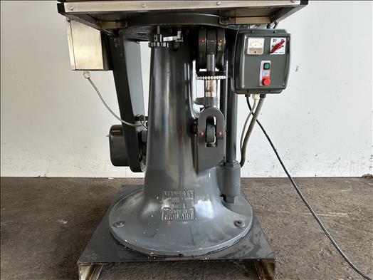 tablet press