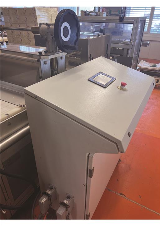 Energy bar production line