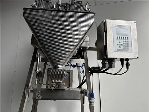 Two lane linear weigher