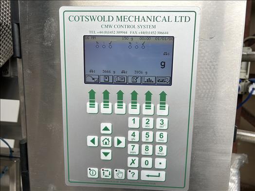 Two lane linear weigher