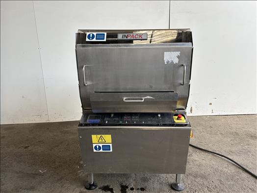 Tray sealer