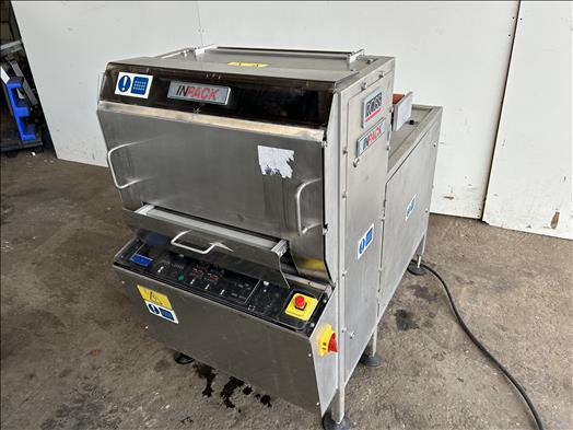 Tray sealer