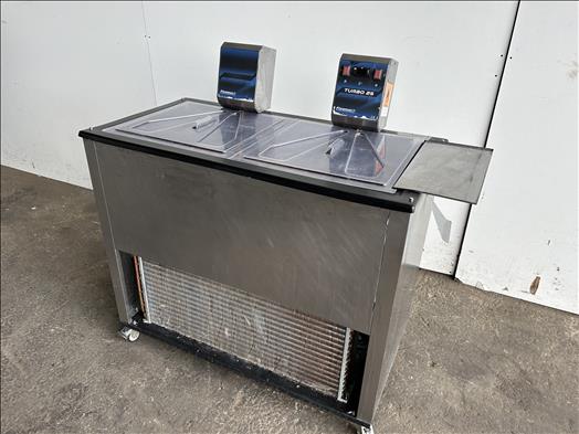 Ice pop machine