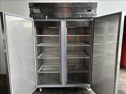 Heavy duty fridge