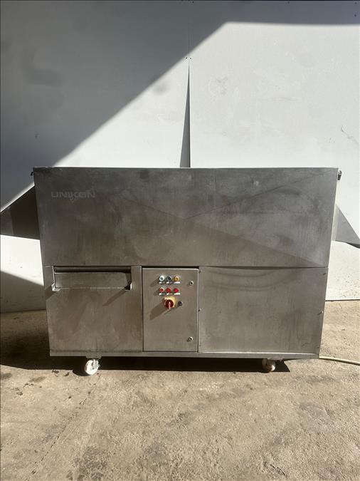Tray washer