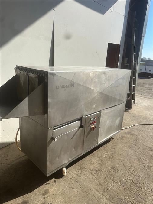 Tray washer