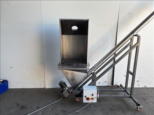 Elevator screw conveyor