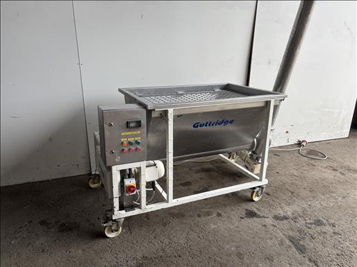 Mobile screw elevator