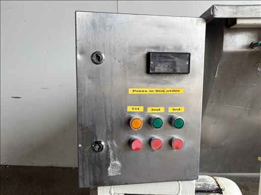 Mobile screw elevator