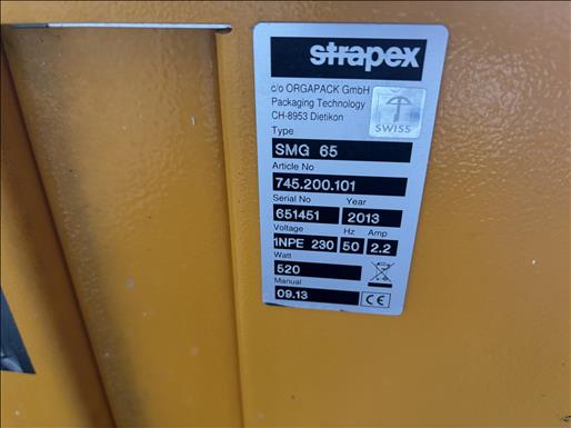 Strapping machine