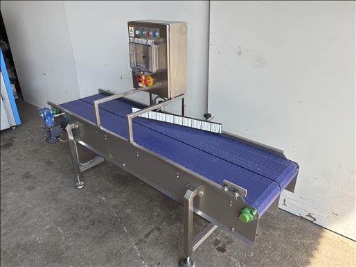 Twin lane conveyor