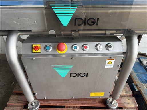 Weigh price labeller