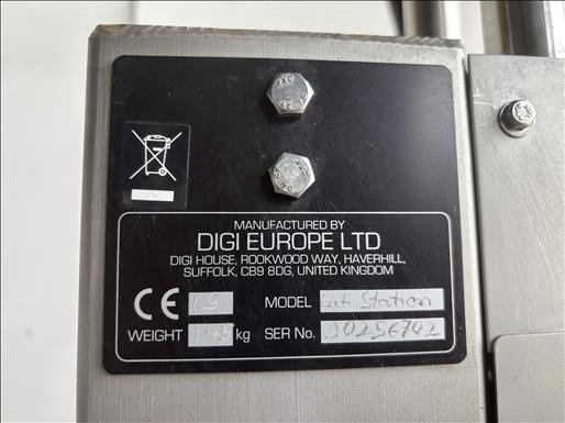Weigh price labeller