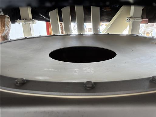 Bulk bag discharge station