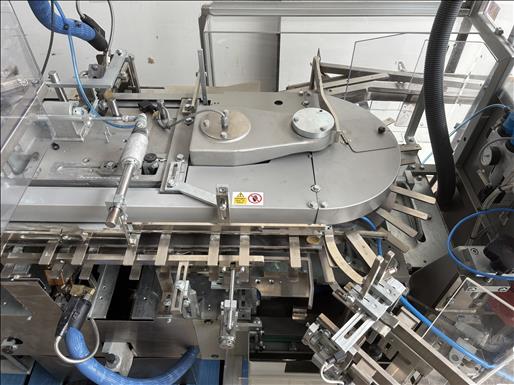 Vertical cartoner