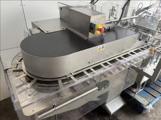 Vertical cartoner