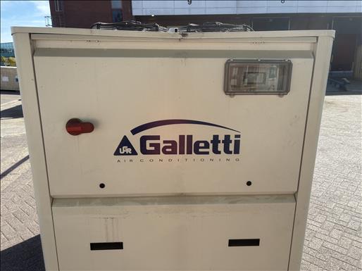 Water chiller