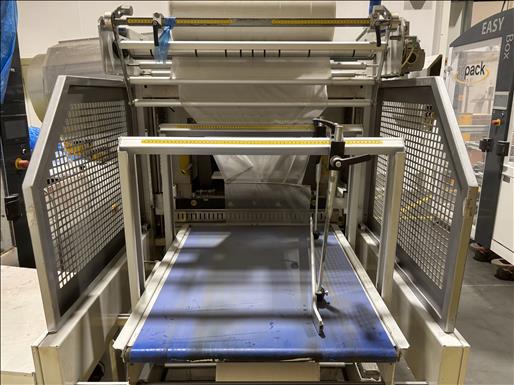 Automatic shrink wrapper