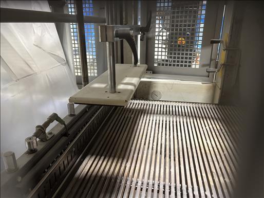 Automatic shrink wrapper