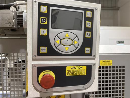 Automatic shrink wrapper