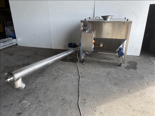 Hopper and elevator screw conveyor