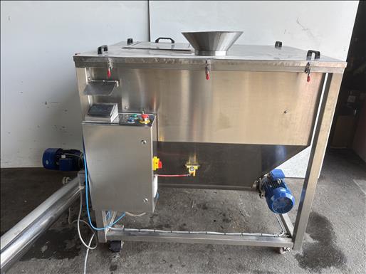 Hopper and elevator screw conveyor