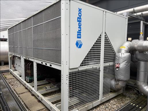 Air cooled chiller