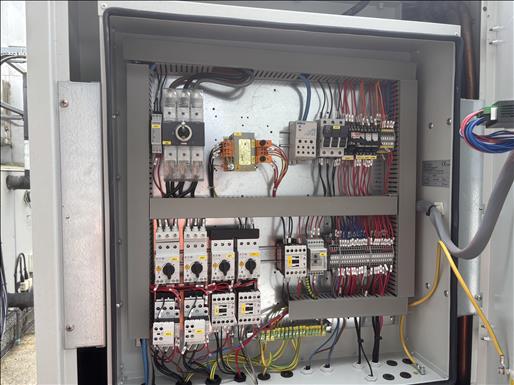 Air cooled chiller
