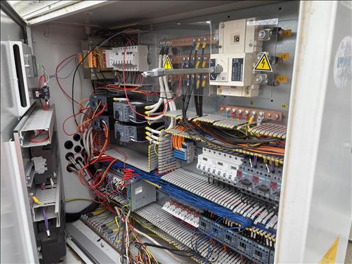 Air cooled water chiller