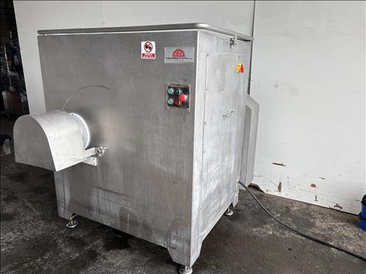 Meat grinder