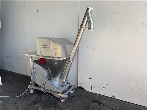 Mobile screw elevator