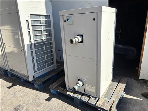 Water chiller