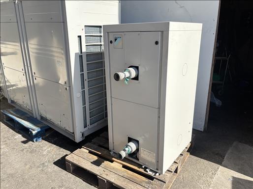 Water chiller