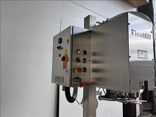 Filling machine