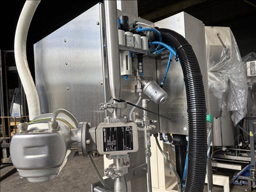 Filling machine