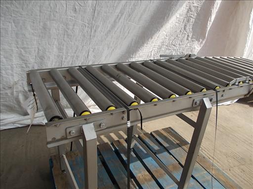 NNP Gravity roller conveyor drawbridge 