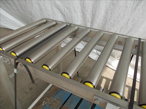 NNP Gravity roller conveyor drawbridge 