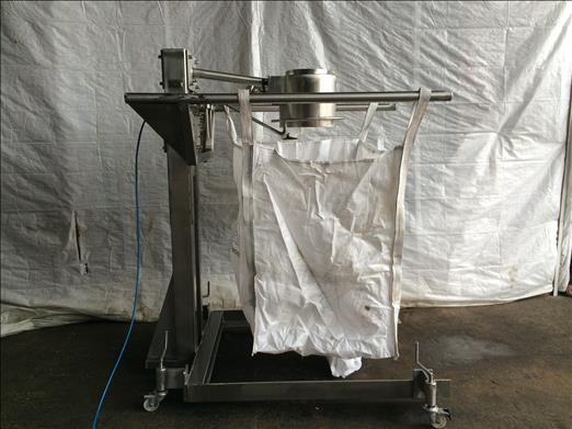 Bulk bag filling station