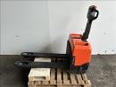 Toyota LWE130 Powered pallet truck